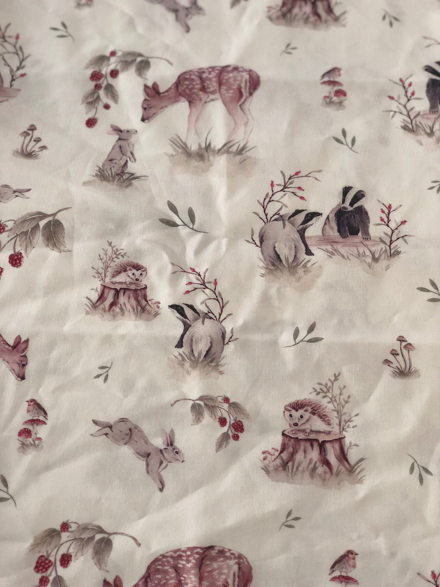 SISTA BITEN CIRKA 40CM BOMULLSSATIN - BADGER & RASBERRY