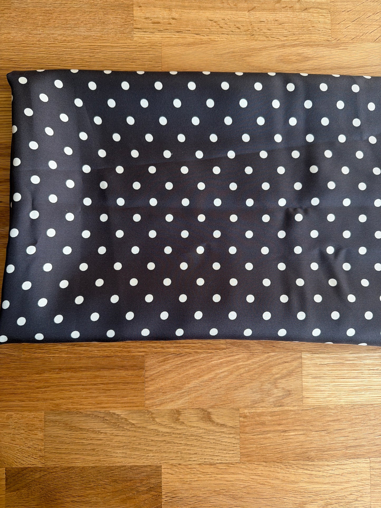 SISTA BITEN 50%! FODERTYG - VITA PRICKAR 150CM